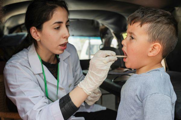 Chequeo médico en la región de Lattakia, Siria, 2025.